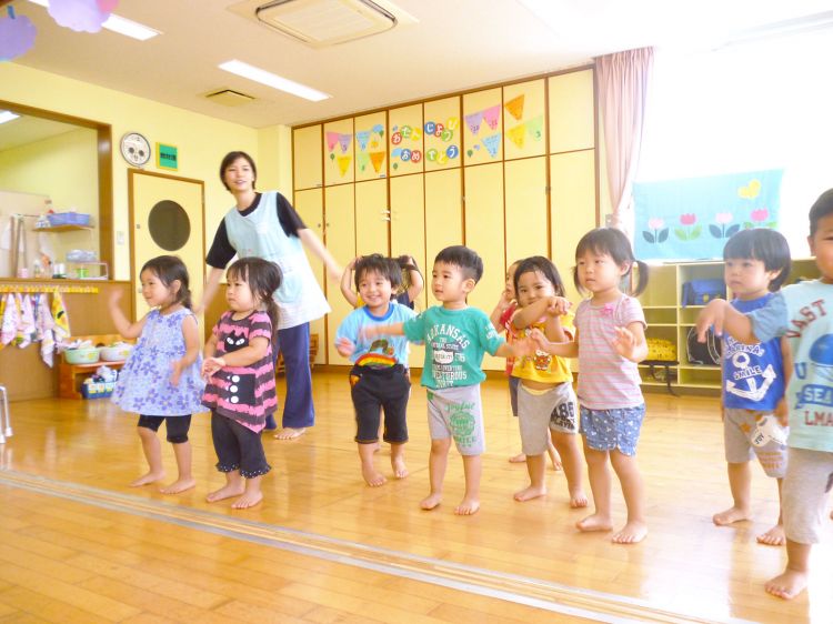 日本3~5岁幼童教育免费化，10月开始正式施行